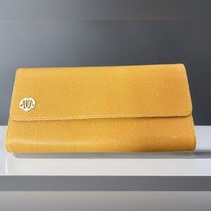 ava maistrellis wallet Made In Italy